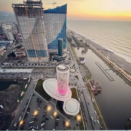 Gq Apartments On First Line Batoemi Buitenkant foto